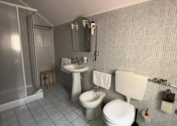 圣雷莫珀洛恩酒店 招待所