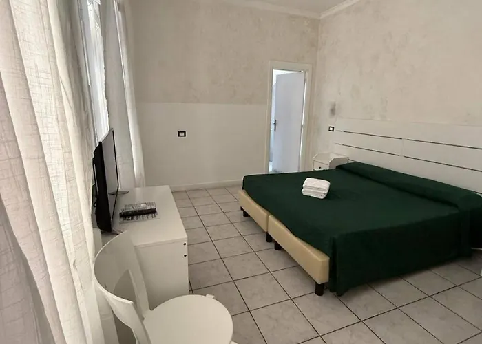 招待所 圣雷莫珀洛恩酒店 圣雷默