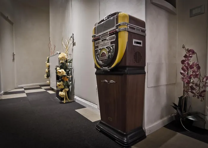 圣雷莫珀洛恩酒店 3*