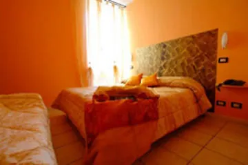 圣雷莫珀洛恩酒店 招待所 圣雷默