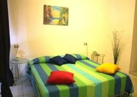 Affittacamere Pollon 3*