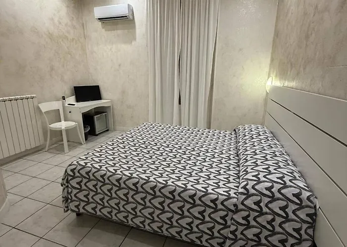 Гостьовий будинок Pollon 3*